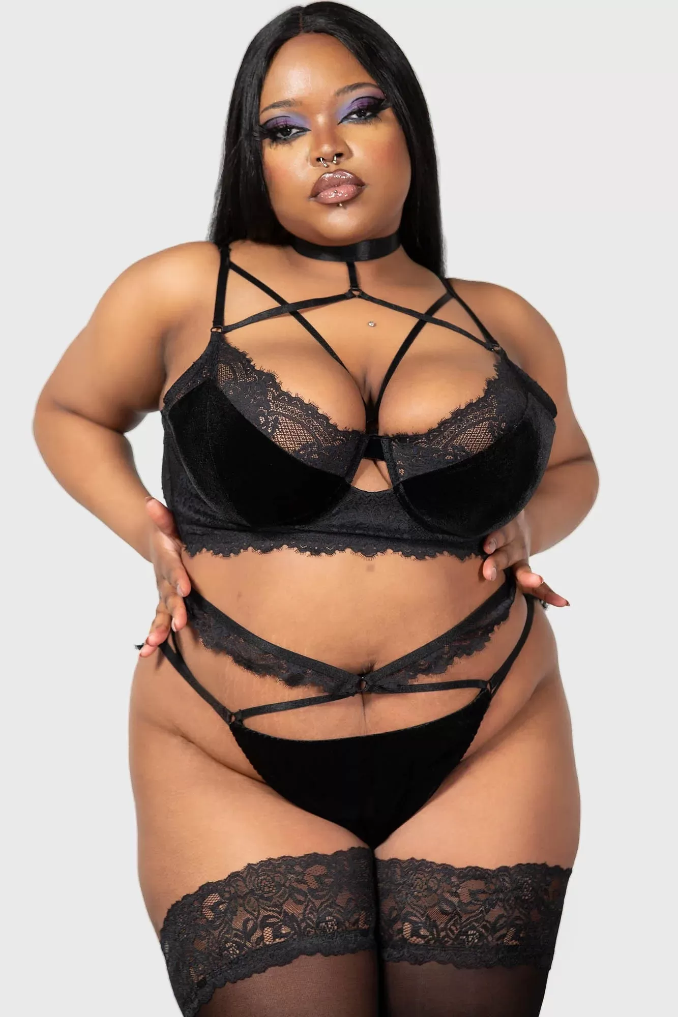 Affinity Bondage Bra [PLUS]